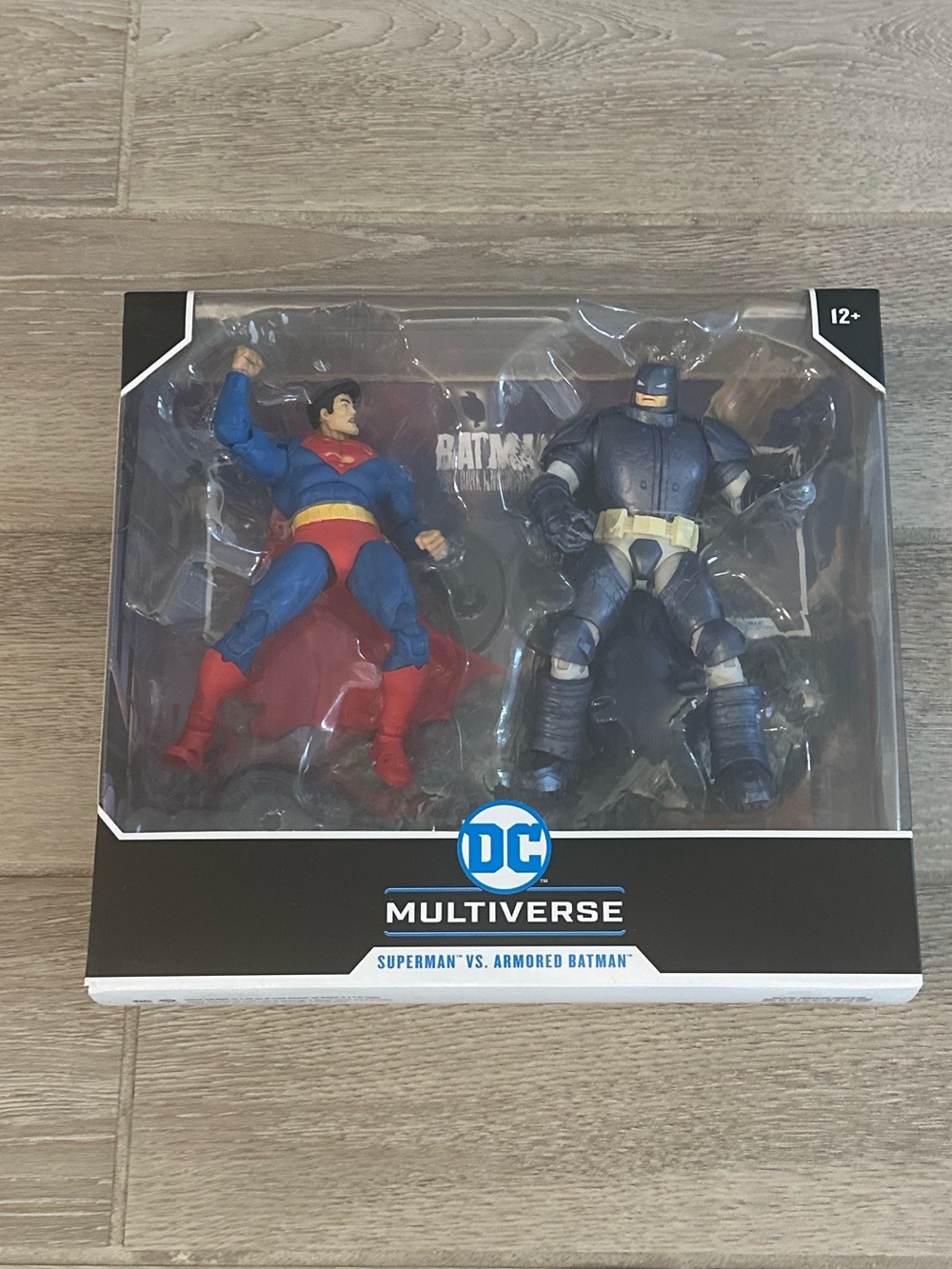 DC Multiverse “Superman vs. Armored Batman” The Dark Knight Returns 7” Figures